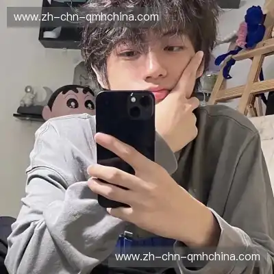 窦芸昀